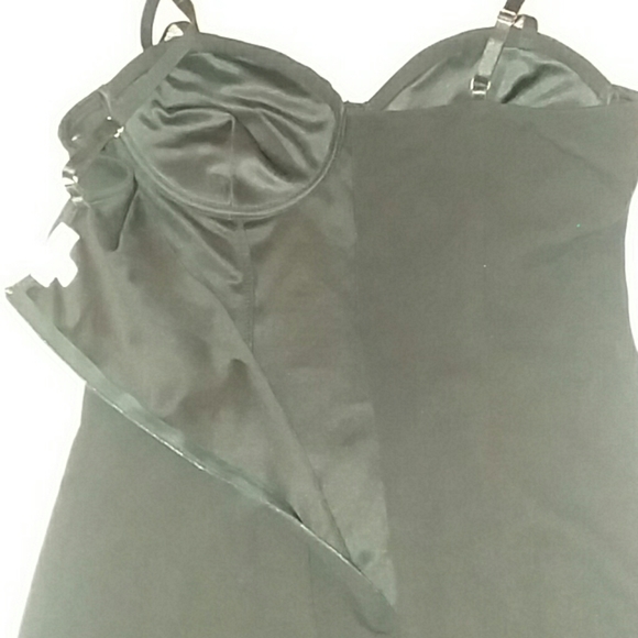 A'gaci Bejeweled Bodycon Dress - Picture 7 of 8